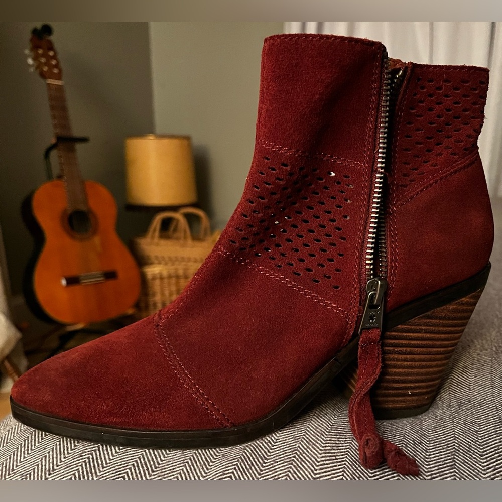 Lucky Brand Ramses Bootie size 8M/38
